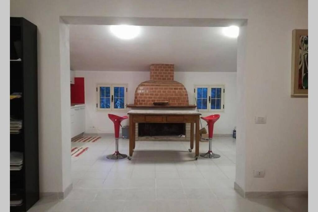 Big Relax Apartment With Swimming Pool And A Peaceful Garden In A Private Villa Sestu Exterior photo